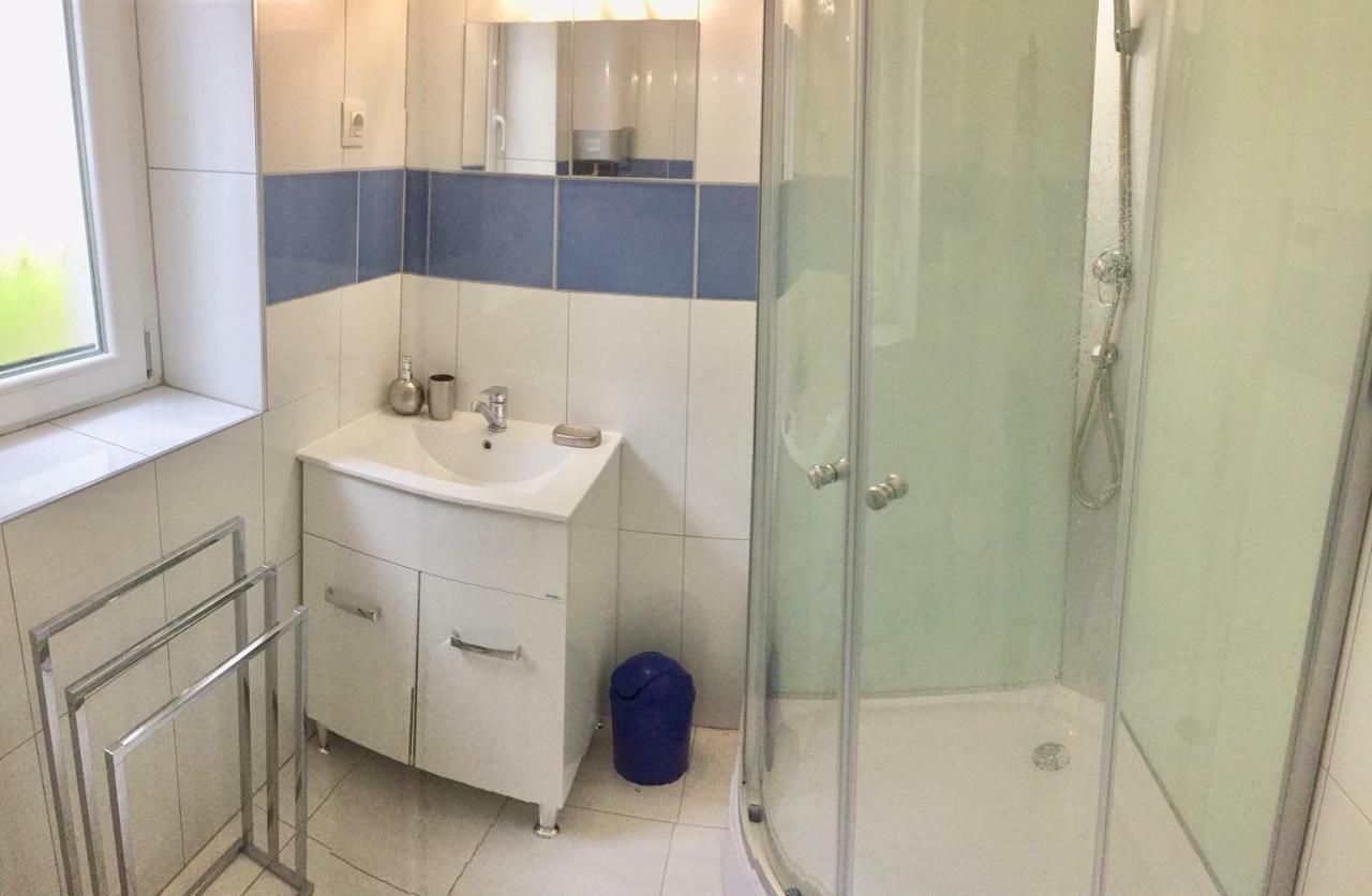 Miracle Apartman Sarvar公寓 外观 照片